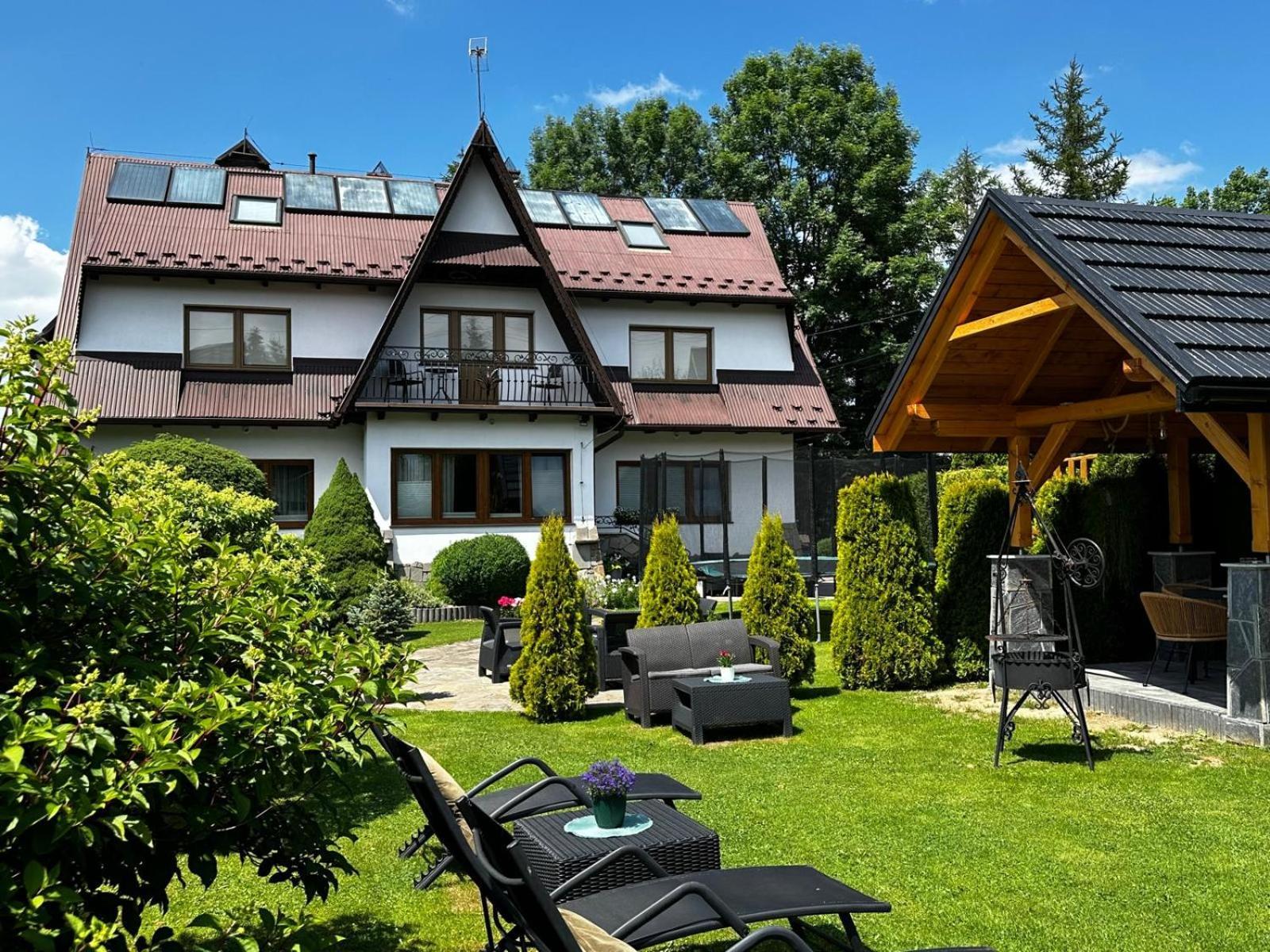 Dw Basia Pokoje I Apartament Бялка-Татшаньска Экстерьер фото