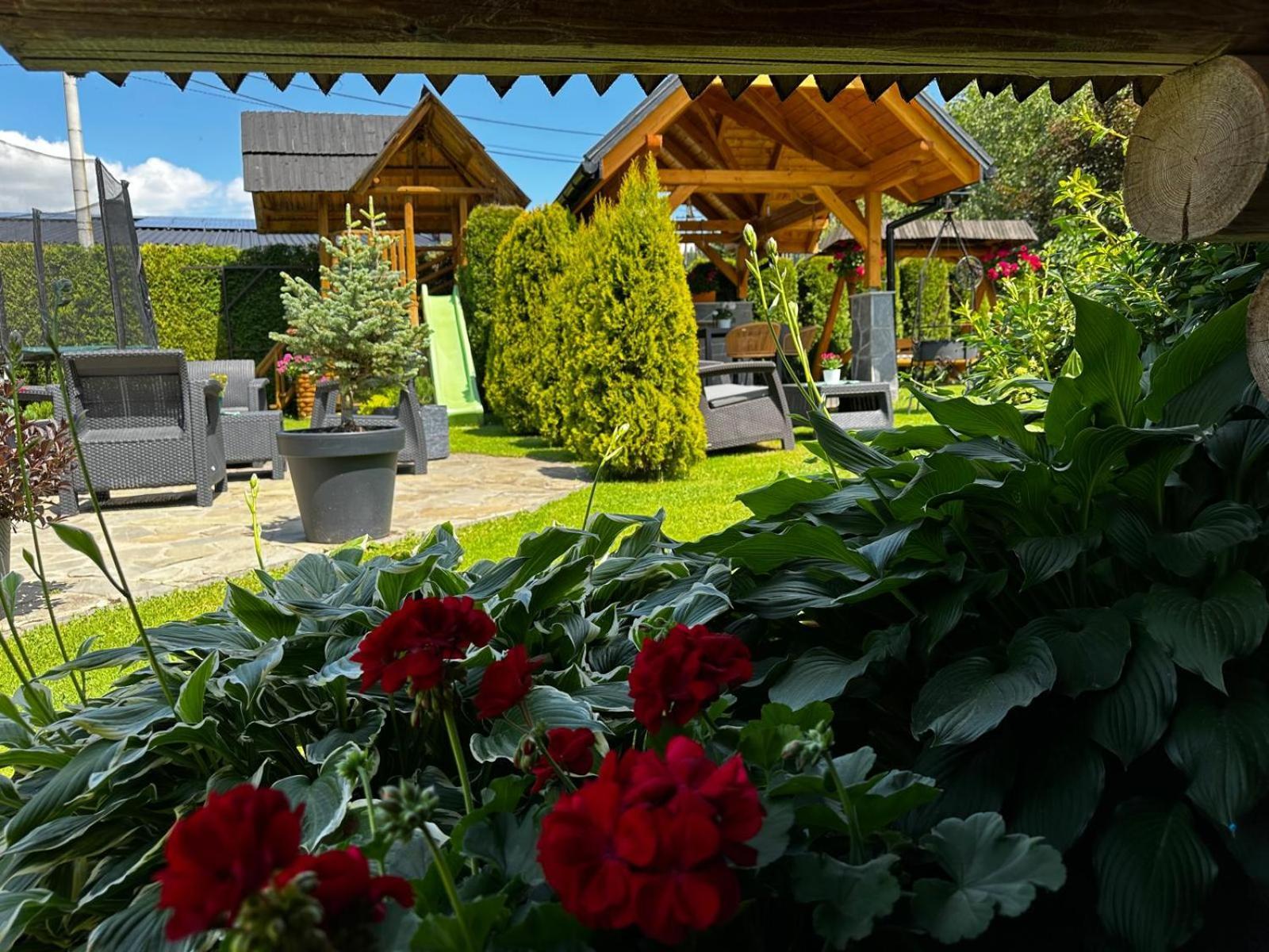 Dw Basia Pokoje I Apartament Бялка-Татшаньска Экстерьер фото