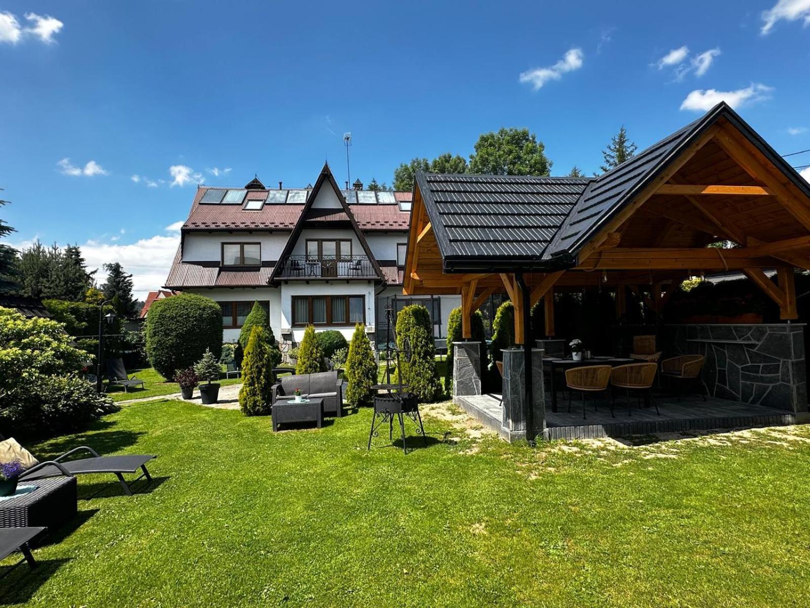 Dw Basia Pokoje I Apartament Бялка-Татшаньска Экстерьер фото