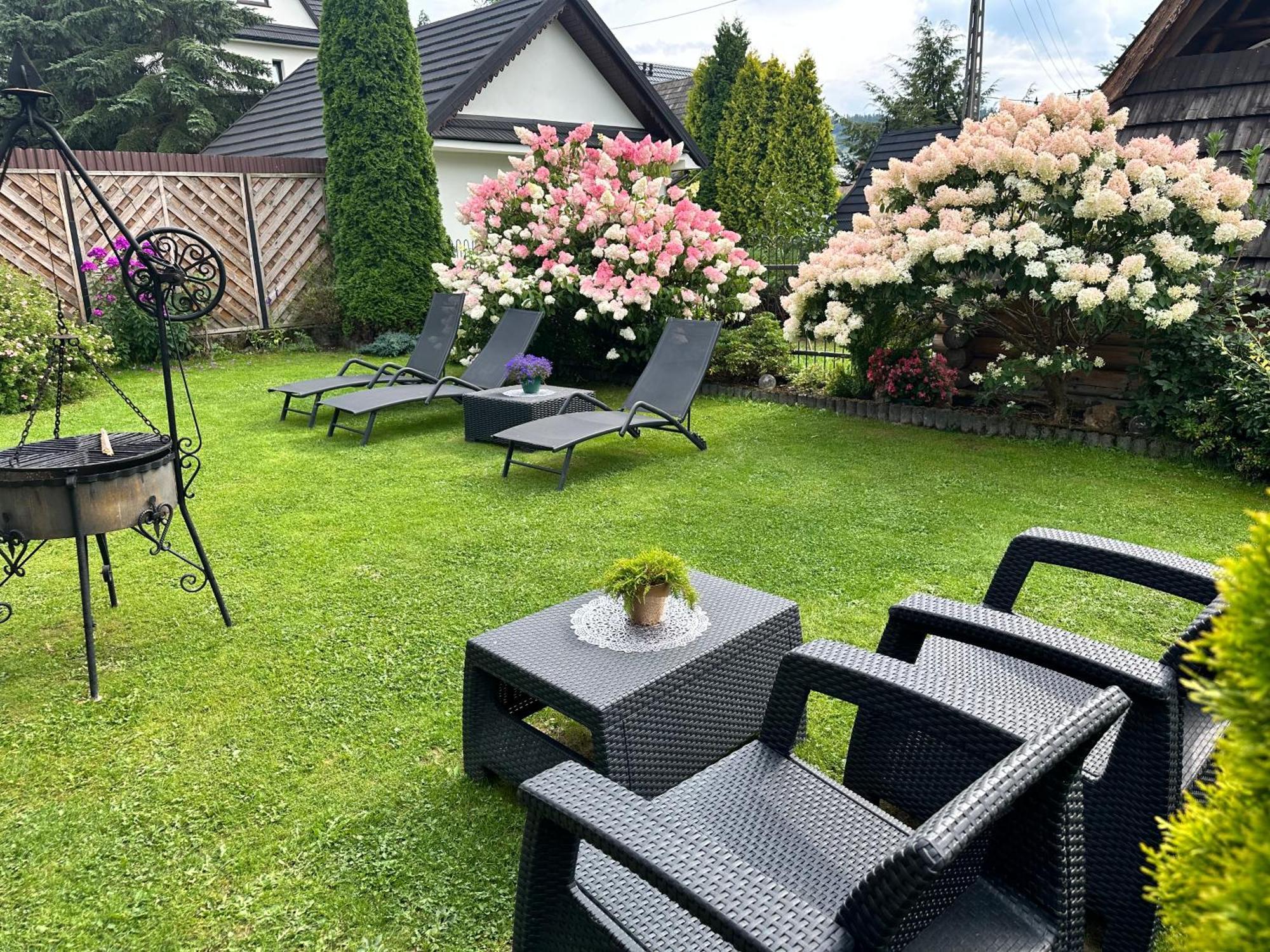 Dw Basia Pokoje I Apartament Бялка-Татшаньска Экстерьер фото